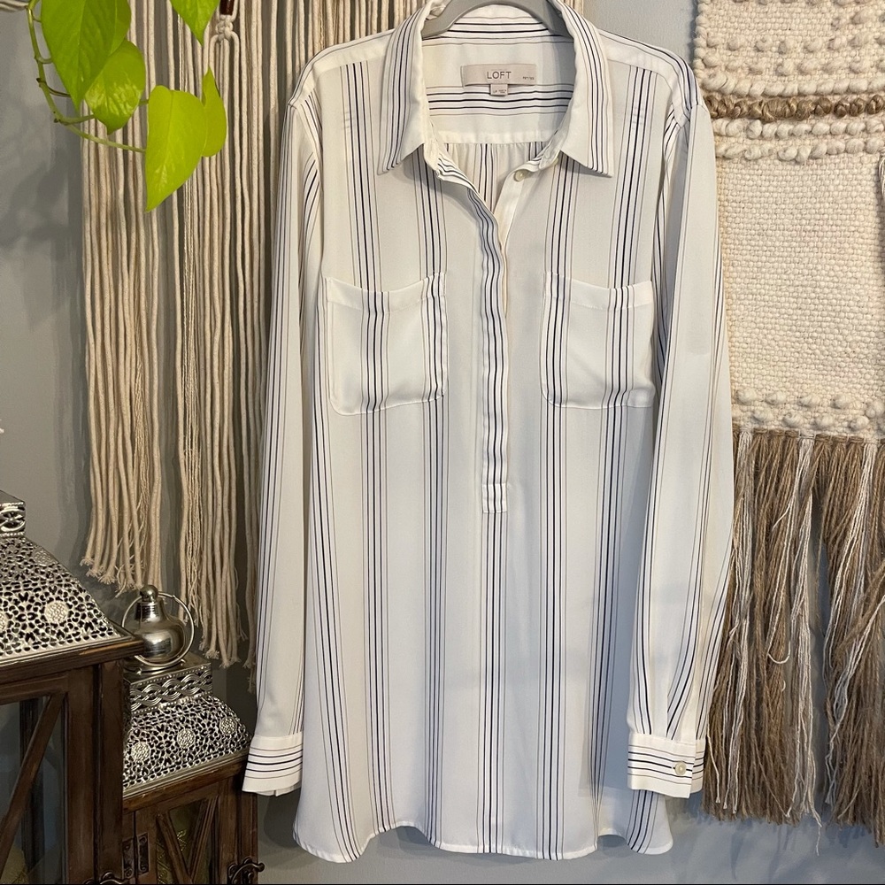 Loft button down blouse with pockets